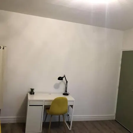 Petillant Cosy * ריימס