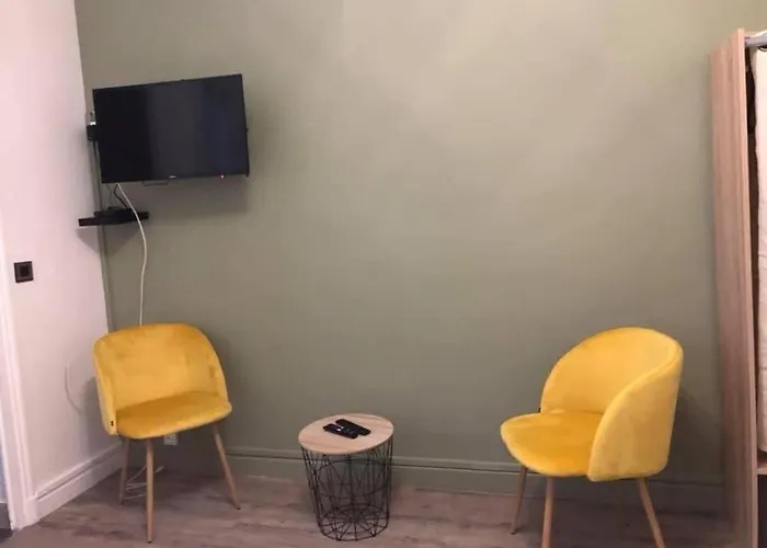 아파트 Petillant Cosy *